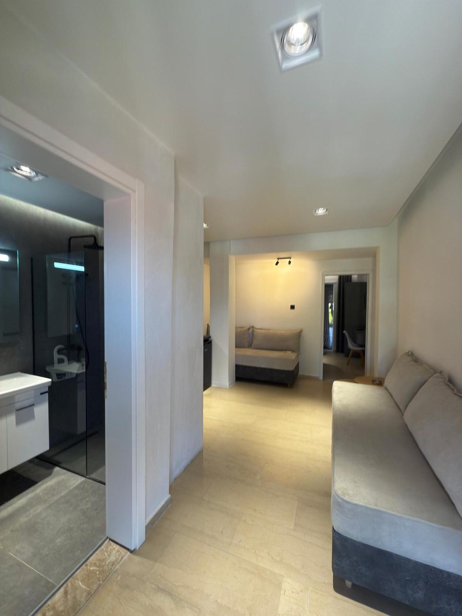 Okkio Sea View Apartamento Vergia Exterior foto